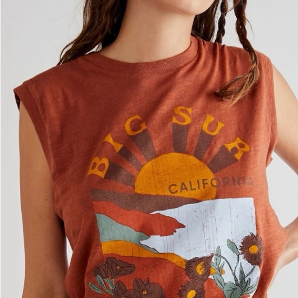 Big Sur California Graphic Tank Top - Picture 7 of 7